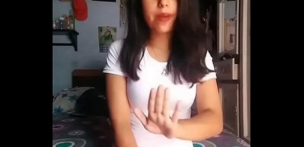  MI NOVIA BAILA ANTES DE EMPEZAR A COGER.